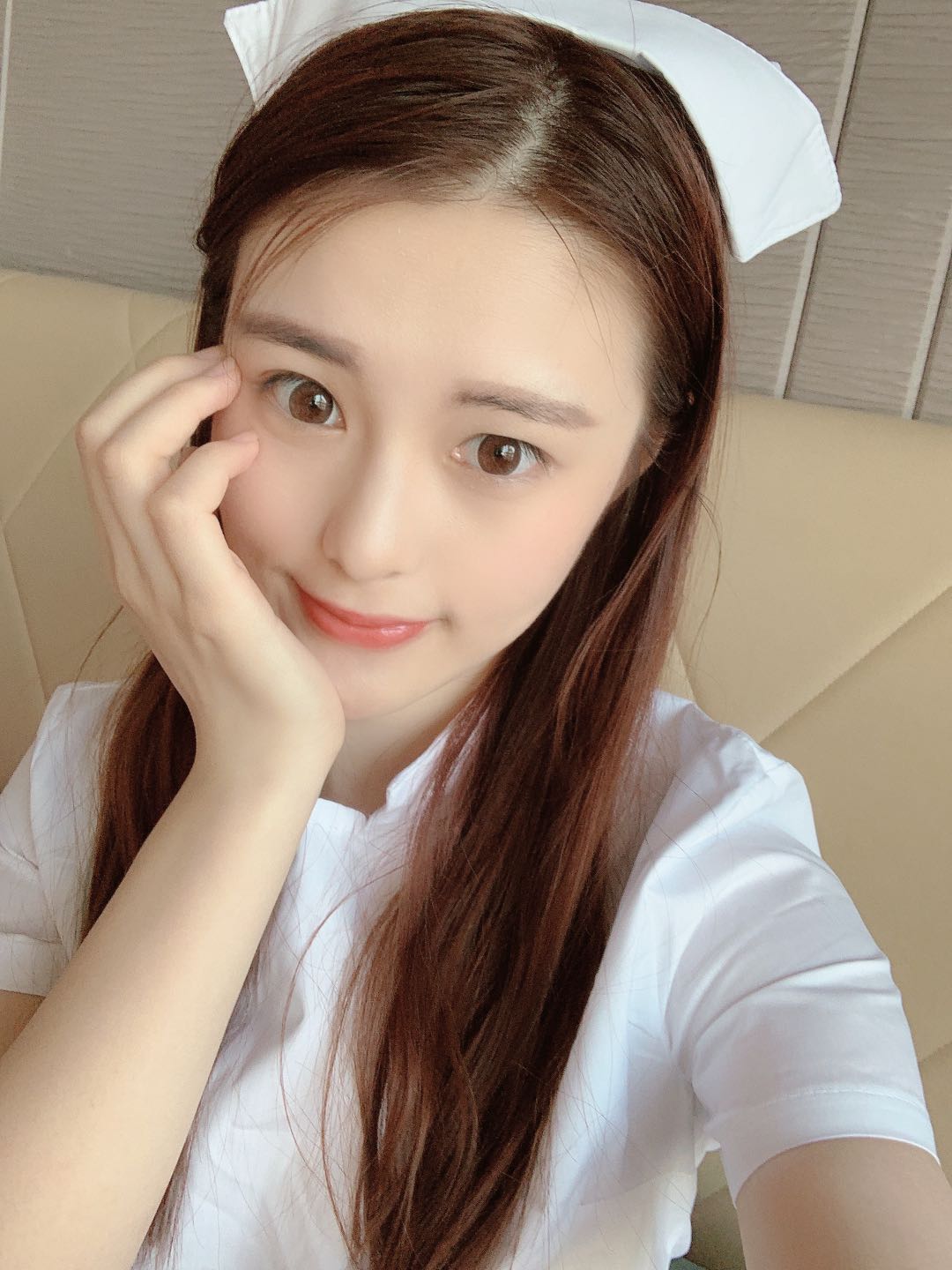 兄弟带我去体验了顺德区高端木桶浴家庭式会所,来这简直了爽到爆炸